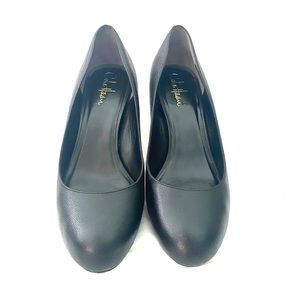 Cole Haan Textured Air Pump